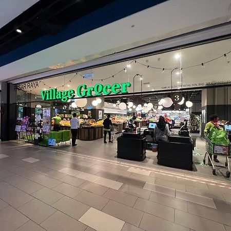 Connected Train 3 Bedrooms - Above Klgateway Mall 14 クアラルンプール エクステリア 写真