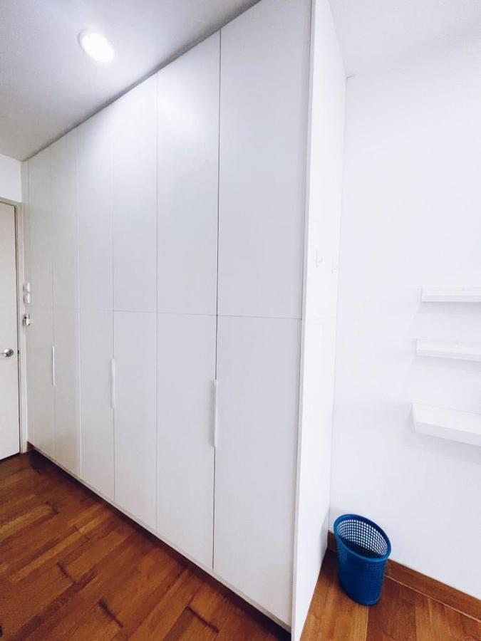 Connected Train 3 Bedrooms - Above Klgateway Mall 14 クアラルンプール エクステリア 写真