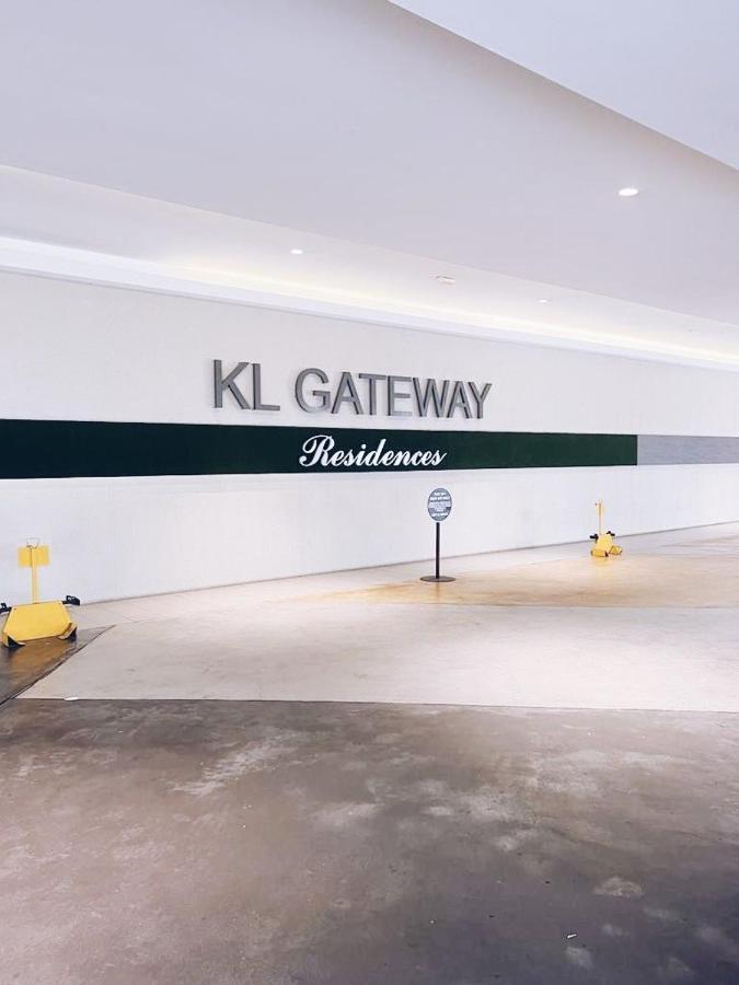 Connected Train 3 Bedrooms - Above Klgateway Mall 14 クアラルンプール エクステリア 写真