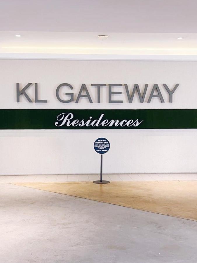 Connected Train 3 Bedrooms - Above Klgateway Mall 14 クアラルンプール エクステリア 写真